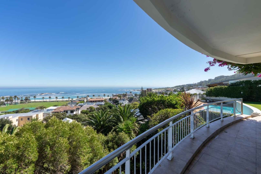 4 Bedroom Property for Sale in Camps Bay Western Cape